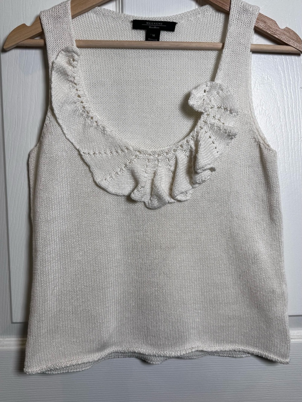 Weekend Max Mara Ivory Ruffle Neck Knit Tank Top Medium Quiet Luxury Romantic